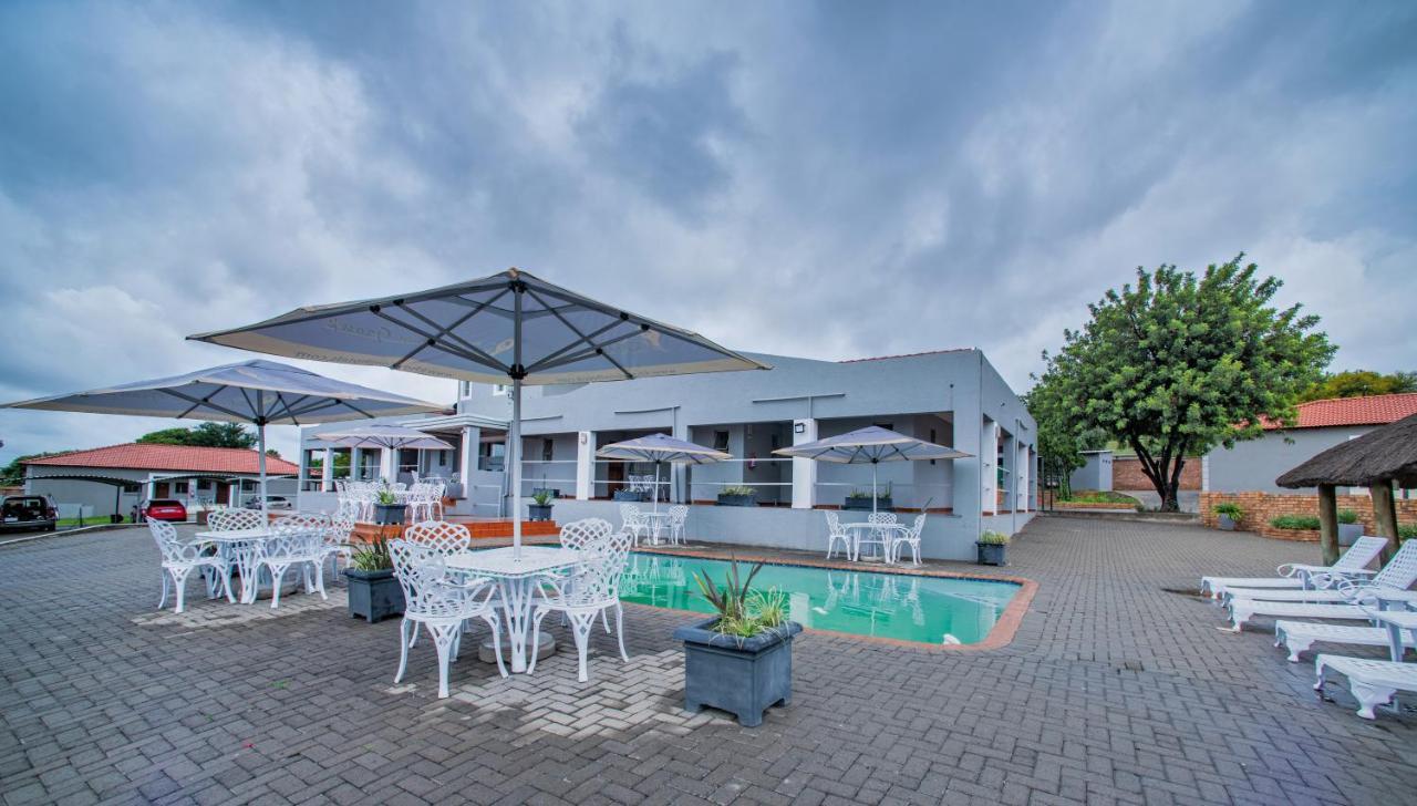 Khayalami Hotel - Emalahleni Exteriér fotografie