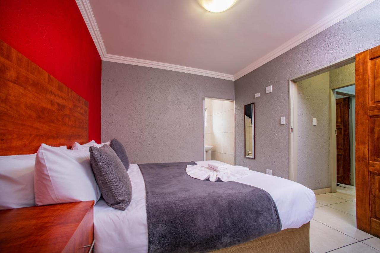 Khayalami Hotel - Emalahleni Exteriér fotografie