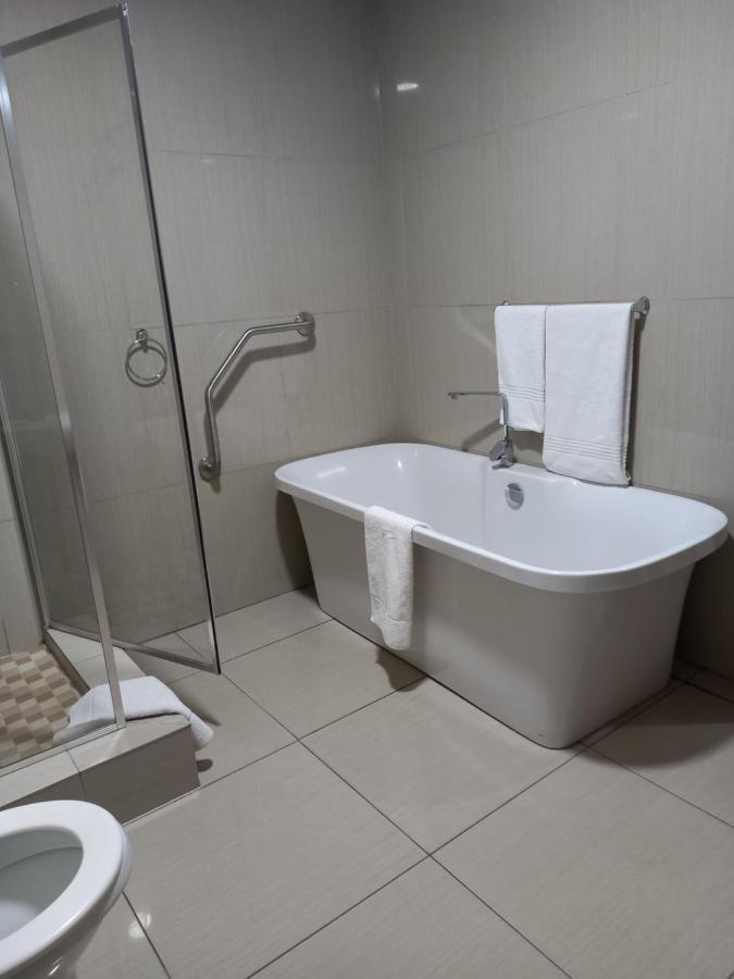 Khayalami Hotel - Emalahleni Exteriér fotografie