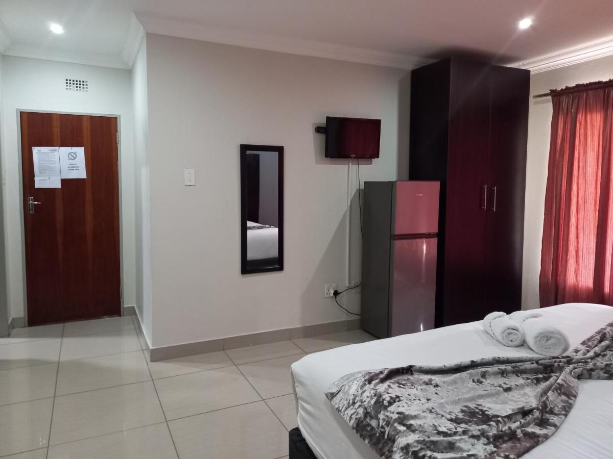 Khayalami Hotel - Emalahleni Exteriér fotografie